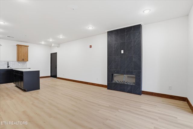 2222 Two Rives Blvd 2103, Sevierville, TN 37876