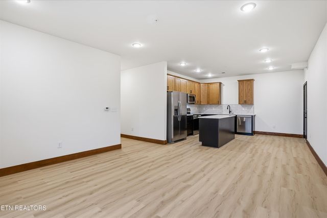 2222 Two Rives Blvd 2103, Sevierville, TN 37876