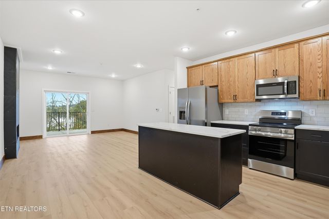 2222 Two Rives Blvd 2103, Sevierville, TN 37876