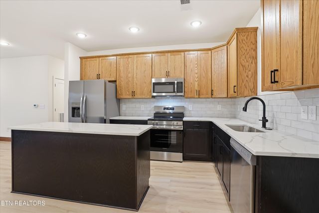 2222 Two Rives Blvd 2103, Sevierville, TN 37876