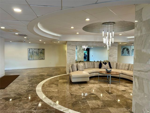 3800 NE Galt Ocean Dr 803, Fort Lauderdale, FL 33308