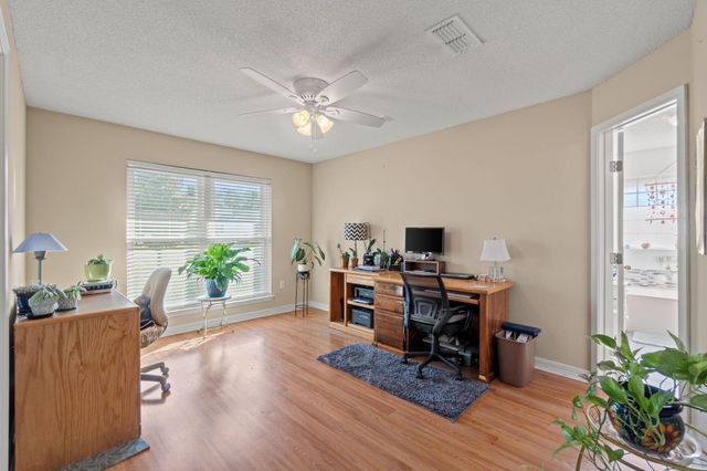 2121 Ortega Street, Navarre, FL 32566