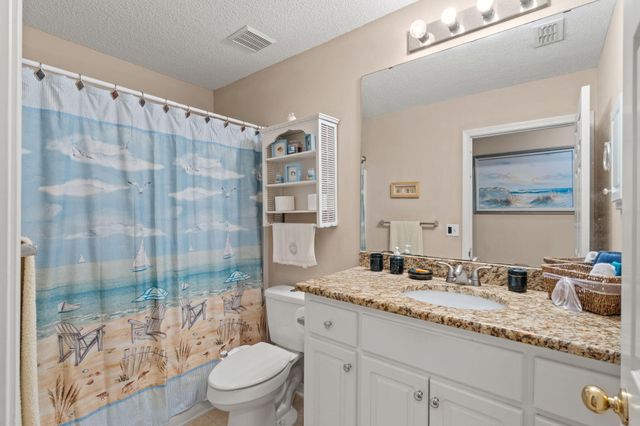 2121 Ortega Street, Navarre, FL 32566