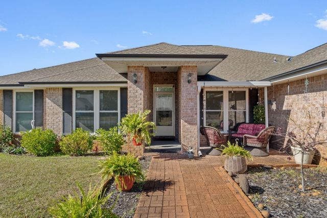 2121 Ortega Street, Navarre, FL 32566