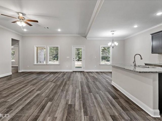 9436 N Pointe Circle, Greenwood, LA 71033