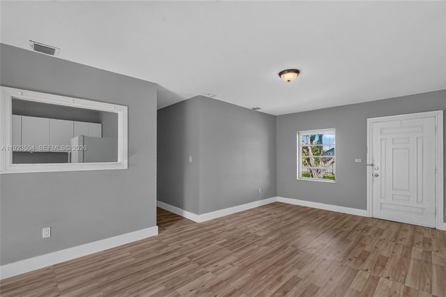 14801 Lincoln Boulevard, Miami, FL 33176