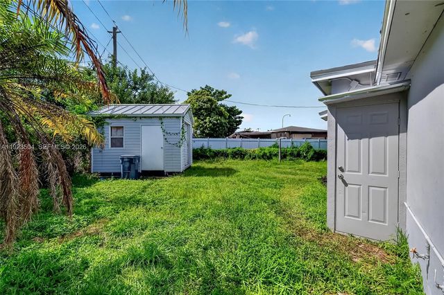 14801 Lincoln Boulevard, Miami, FL 33176