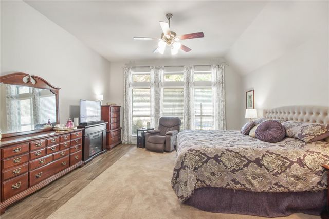 23649 Sage Villa Drive, New Caney, TX 77357