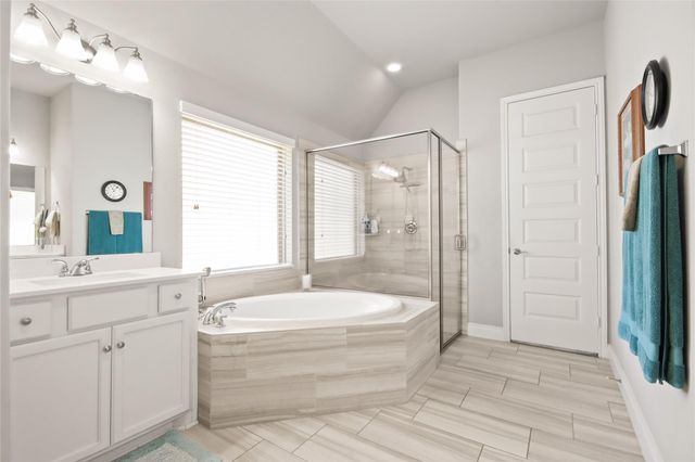 23649 Sage Villa Drive, New Caney, TX 77357