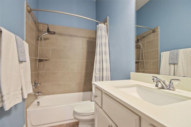 23649 Sage Villa Drive, New Caney, TX 77357