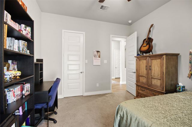 23649 Sage Villa Drive, New Caney, TX 77357