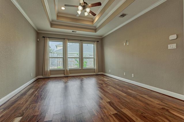 106 Bella Luce, Shenandoah, TX 77381