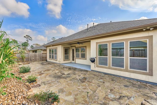 106 Bella Luce, Shenandoah, TX 77381