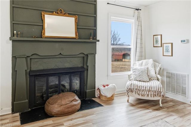 1149 Quaker Church Road, Siloam, NC 27047