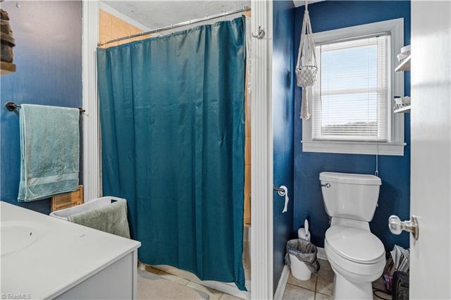 1149 Quaker Church Road, Siloam, NC 27047