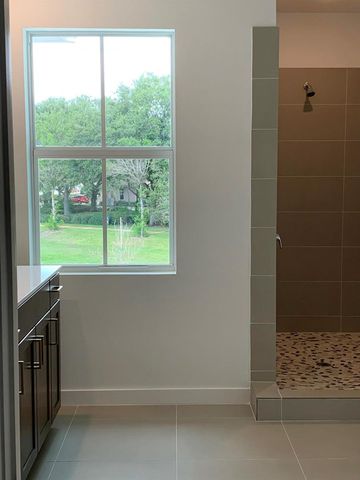 747 SE Central Parkway 42, Stuart, FL 34994