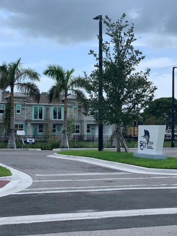 747 SE Central Parkway 42, Stuart, FL 34994