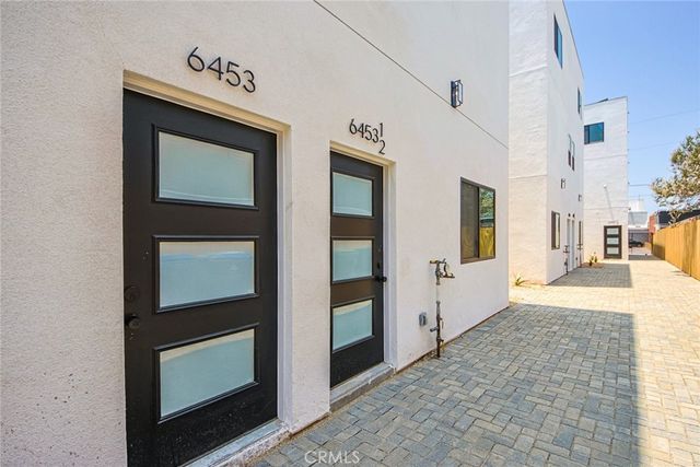 6453 Troost Avenue, North Hollywood, CA 91606