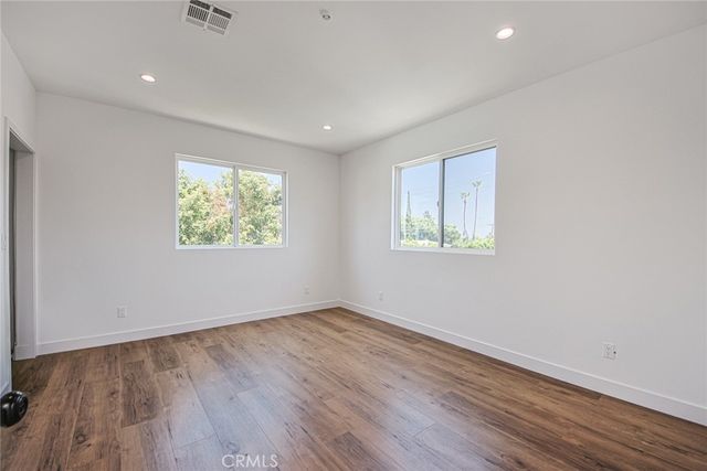 6453 Troost Avenue, North Hollywood, CA 91606