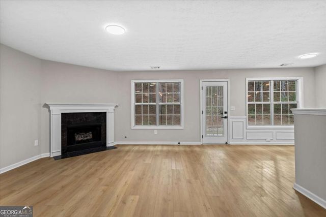 6261 Lake Valley Point, Lithonia, GA 30058