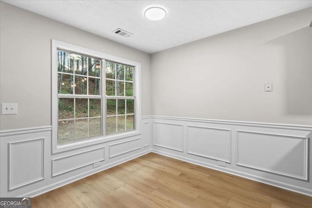 6261 Lake Valley Point, Lithonia, GA 30058