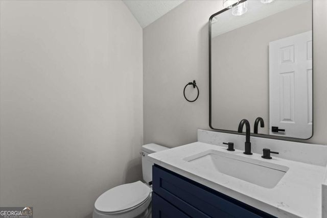 6261 Lake Valley Point, Lithonia, GA 30058