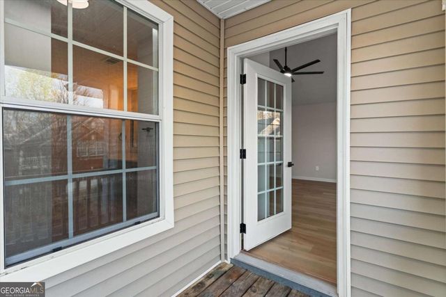 6261 Lake Valley Point, Lithonia, GA 30058