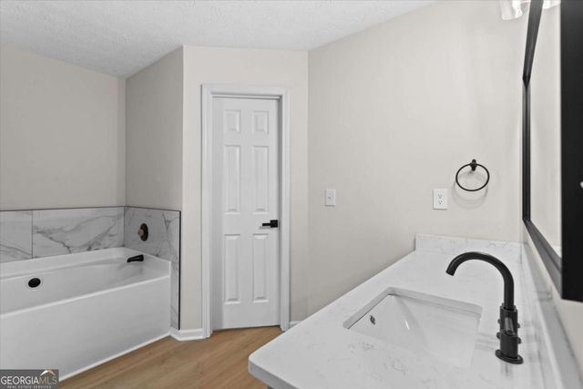 6261 Lake Valley Point, Lithonia, GA 30058