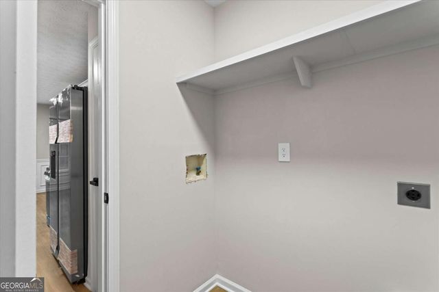 6261 Lake Valley Point, Lithonia, GA 30058