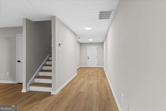 6261 Lake Valley Point, Lithonia, GA 30058