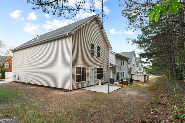 6261 Lake Valley Point, Lithonia, GA 30058