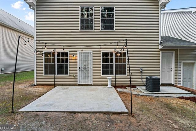 6261 Lake Valley Point, Lithonia, GA 30058