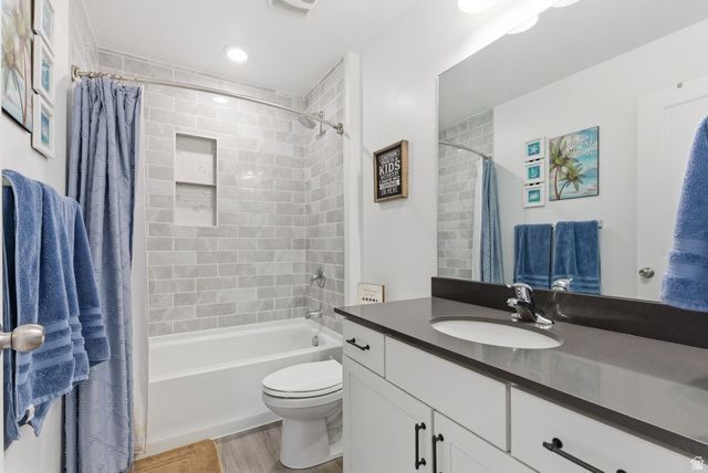 1202 S RAINTREE LN, Santaquin, UT 84655