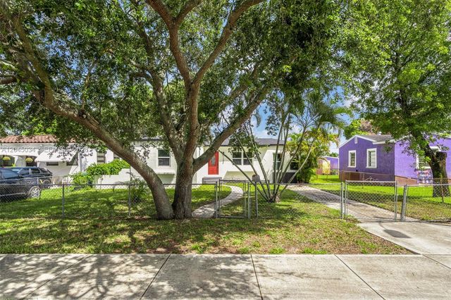 1246 Fisherman St, Opa-locka, FL 33054