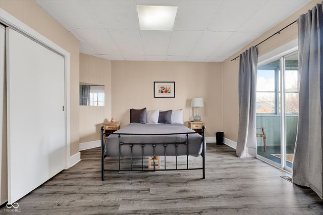 2446 Carrollton Avenue, Indianapolis, IN 46205