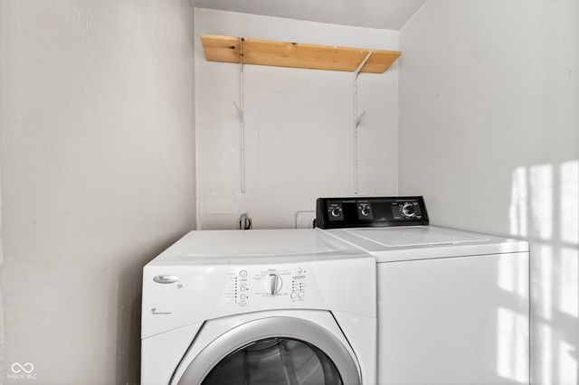 2446 Carrollton Avenue, Indianapolis, IN 46205