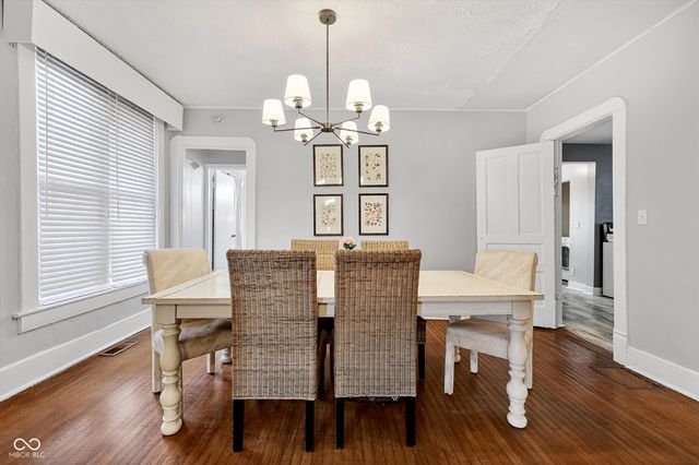 2446 Carrollton Avenue, Indianapolis, IN 46205