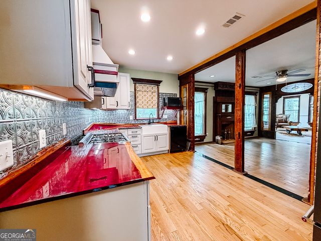 68 Spring Street, Newnan, GA 30263