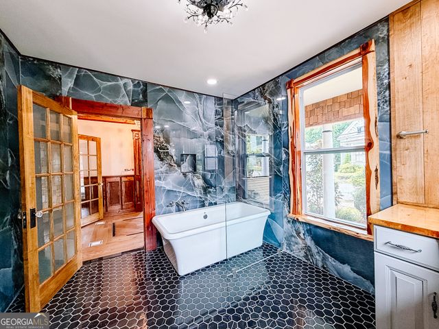 68 Spring Street, Newnan, GA 30263