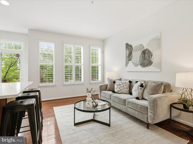 4960 6TH ST NE, Washington, DC 20017