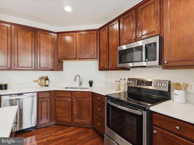 4960 6TH ST NE, Washington, DC 20017