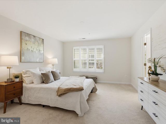 4960 6TH ST NE, Washington, DC 20017
