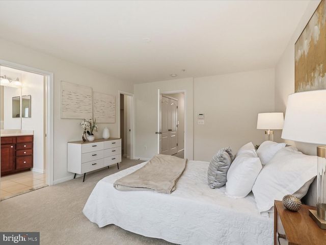 4960 6TH ST NE, Washington, DC 20017