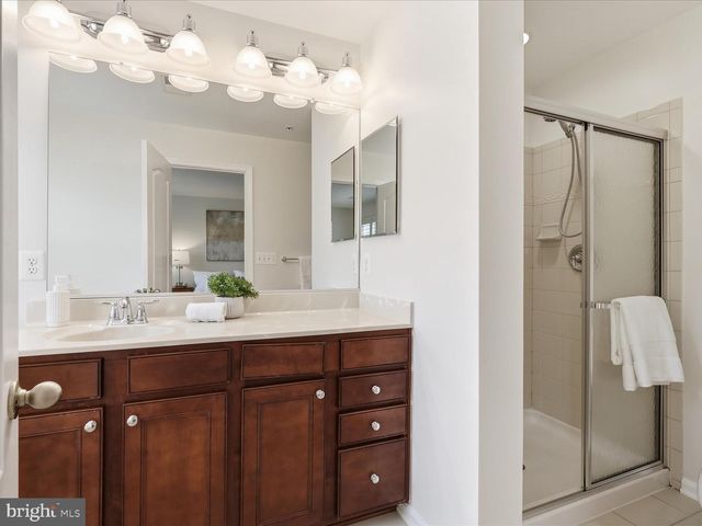 4960 6TH ST NE, Washington, DC 20017