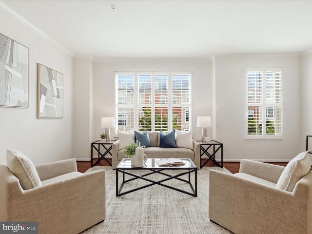 4960 6TH ST NE, Washington, DC 20017