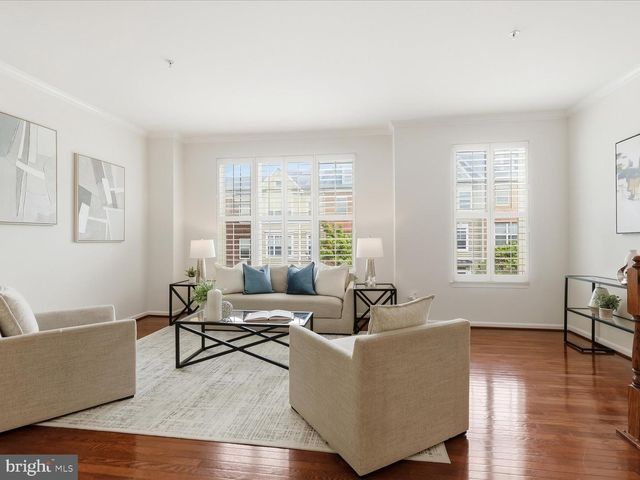 4960 6TH ST NE, Washington, DC 20017
