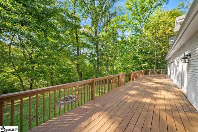 107 Buttercup Court, Westminster, SC 29693