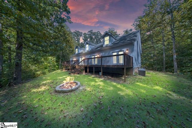 107 Buttercup Court, Westminster, SC 29693