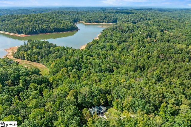 107 Buttercup Court, Westminster, SC 29693