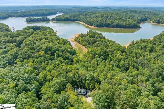 107 Buttercup Court, Westminster, SC 29693